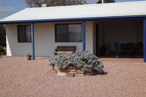Windana Cottages - Accommodation Port Macquarie 6