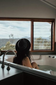 Kangaroo Ridge Retreat - Accommodation Port Macquarie 6