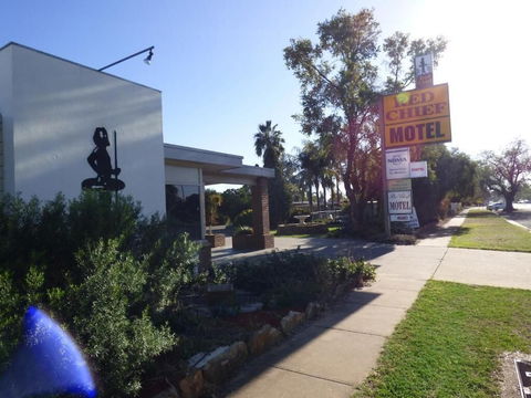 Red Chief Motel - Accommodation Port Macquarie 0