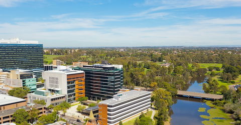 Meriton Suites Church Street, Parramatta - Accommodation Port Macquarie 3