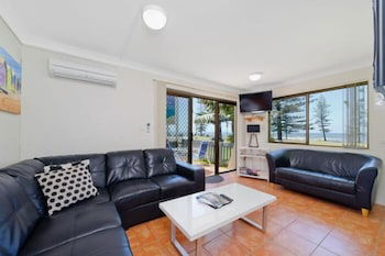 Beach House Holiday Apartments - Accommodation Port Macquarie 4