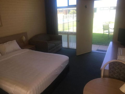 Junee Motor Inn - Accommodation Port Macquarie 6