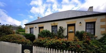 Bridge Cottage - Accommodation Port Macquarie 2