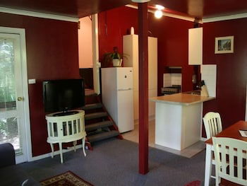 Lotus Lodges - Accommodation Port Macquarie 3