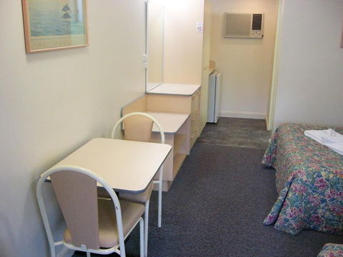 Mid Coast Motor Inn - Accommodation Port Macquarie 0