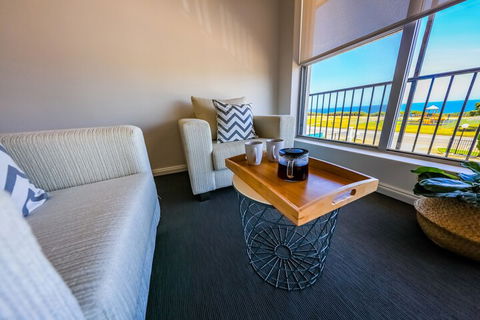 COAST Motel And Apartments - Accommodation Port Macquarie 4