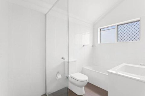 The Pines 5 - Accommodation Port Macquarie 3