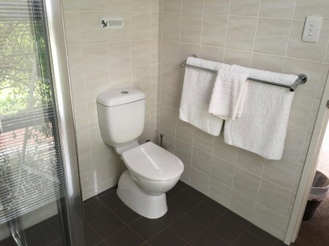 Rickaty On Blackwood - Accommodation Port Macquarie 2