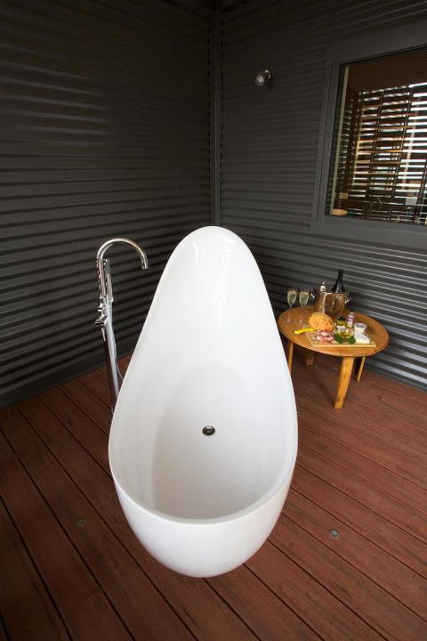 Feathertop Winery - Accommodation Port Macquarie 4