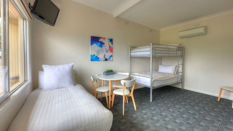 Corryong Hotel Motel - Accommodation Port Macquarie 2