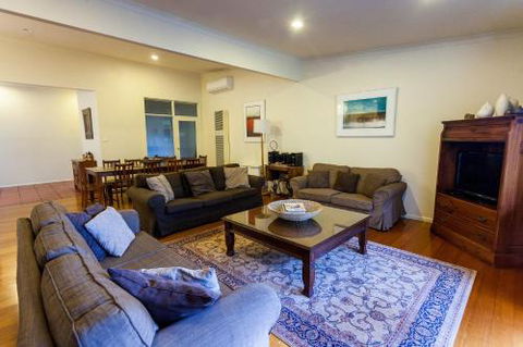 Jordan House - Accommodation Port Macquarie 4
