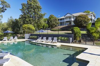 Hamptons Hinterland Retreat - Accommodation Port Macquarie 0