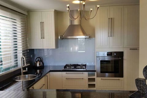 Joondalup Golf Retreat - Accommodation Port Macquarie 7