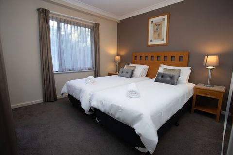 Apartments On Mounts Bay - Accommodation Port Macquarie 5
