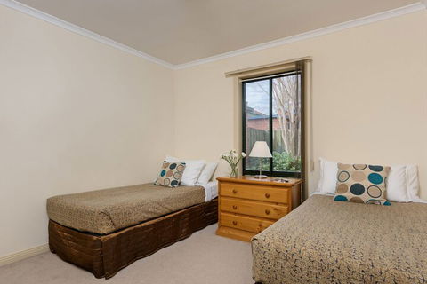 Park Avenue - Forest Hill - Accommodation Port Macquarie 7