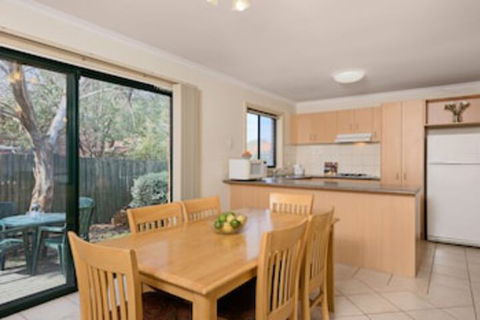 Park Avenue - Forest Hill - Accommodation Port Macquarie 0