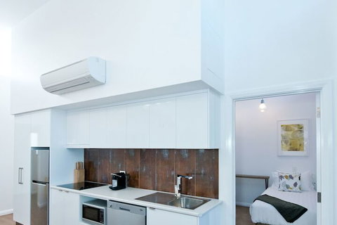 Loxton Courthouse Apartments - Accommodation Port Macquarie 5