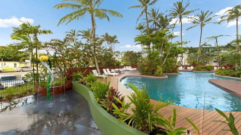 Cairns Ocean View Apartment - Accommodation Port Macquarie 3