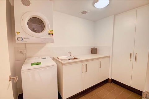 Seapoint 109 - Accommodation Port Macquarie 1