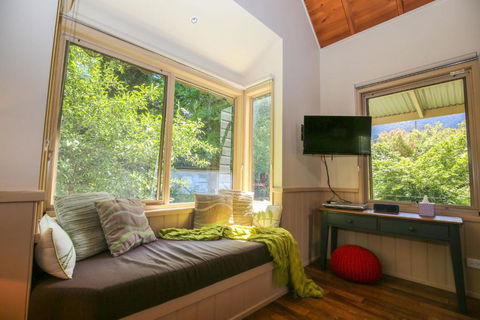 Alpine Arnica Cottage 2 - Accommodation Port Macquarie 5