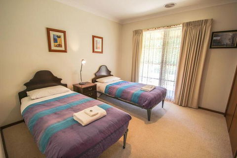 Wombat Hollow - Accommodation Port Macquarie 5