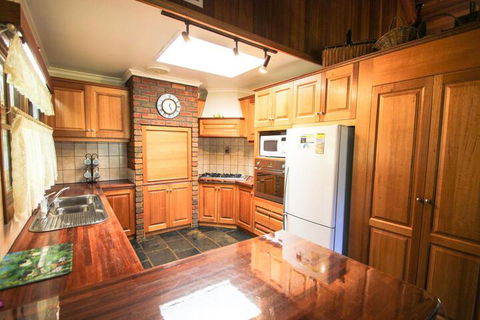 Wombat Hollow - Accommodation Port Macquarie 6