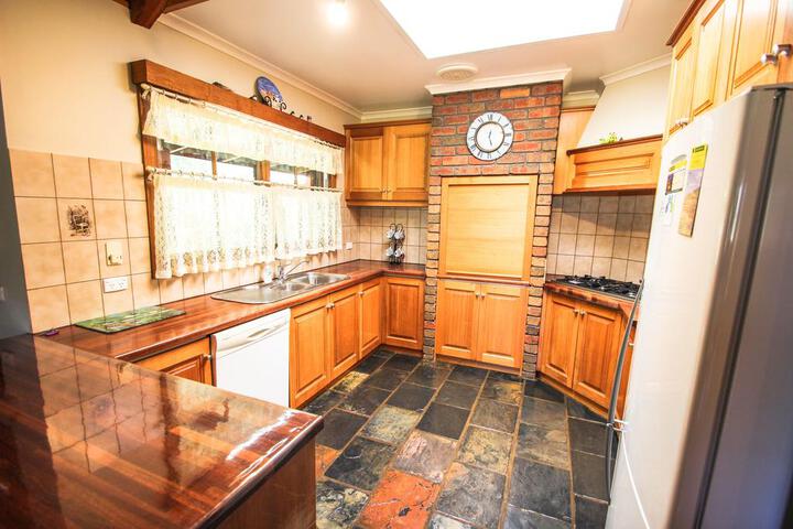 Freeburgh VIC Accommodation Port Macquarie
