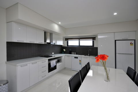 Coastal By Rockingham Apartments - Accommodation Port Macquarie 6