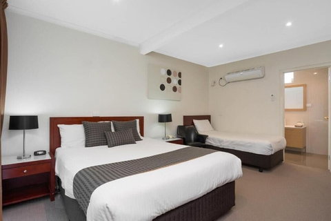 New Crossing Place Motel & Apartments - Accommodation Port Macquarie 1