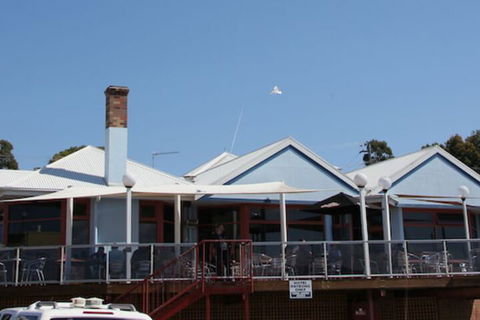 Beauty Point Waterfront Hotel - Accommodation Port Macquarie 1