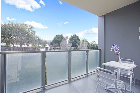 Astra Apartments Glen Waverley At VIQI - Accommodation Port Macquarie 3