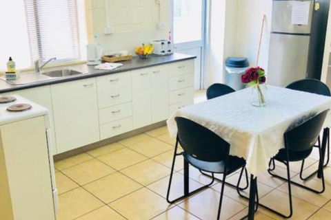 Accommodation At Isa - Accommodation Port Macquarie 5