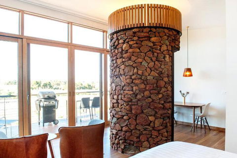 The Cellars At Heathcote II - Accommodation Port Macquarie 4