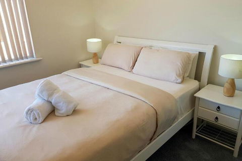 Caravel Beach House Mandurah - Accommodation Port Macquarie 4
