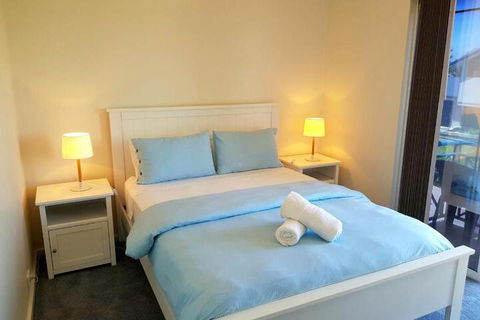 Caravel Beach House Mandurah - Accommodation Port Macquarie 2
