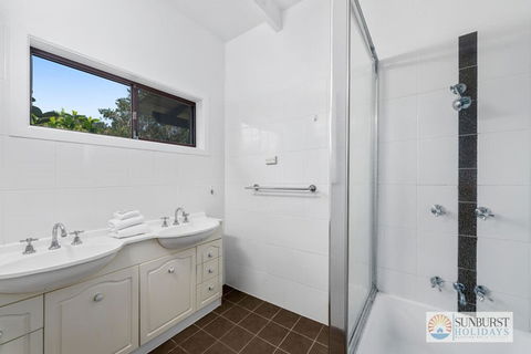 Pandanus On Emerald - Accommodation Port Macquarie 4