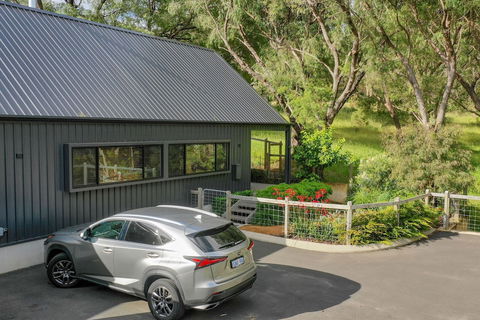 Margaret River Bungalows - Accommodation Port Macquarie 5