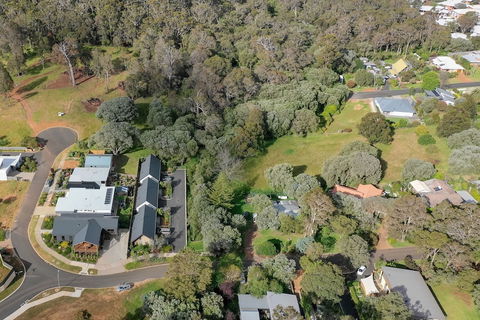 Margaret River Bungalows - Accommodation Port Macquarie 1