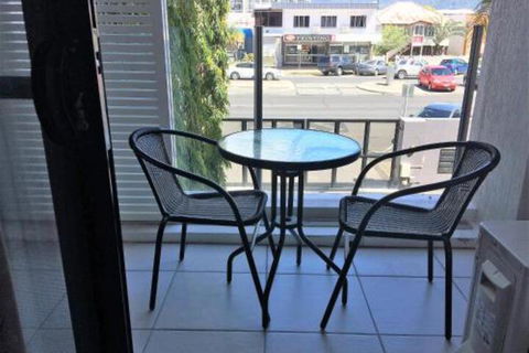 Inner City Granny Flat - Accommodation Port Macquarie 1