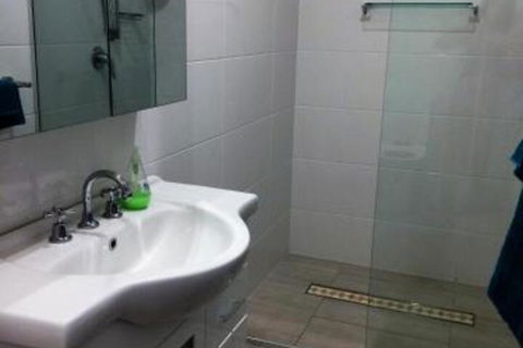 Inner City Granny Flat - Accommodation Port Macquarie 3