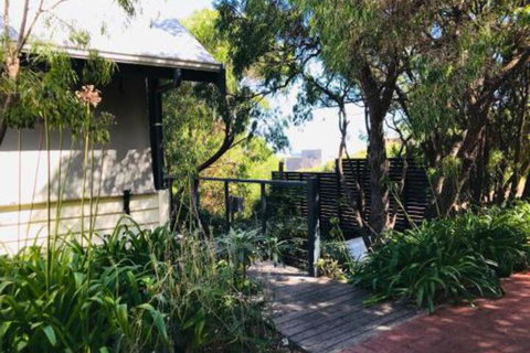 Zephyr Studio - Accommodation Port Macquarie 1