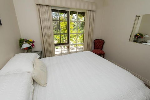 Hollyhock B&B - Accommodation Port Macquarie 4