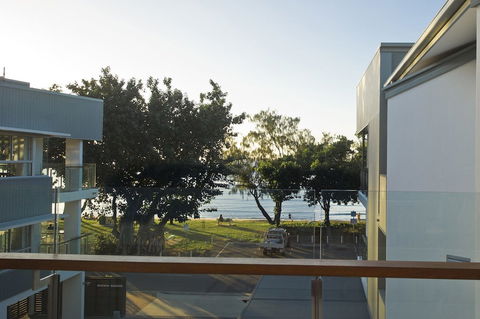 Maggies Beachfront Apt. 13 - Accommodation Port Macquarie 0