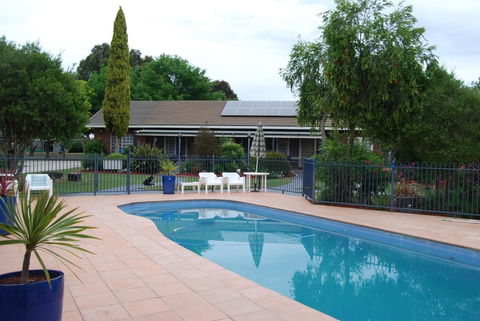 Greenvale Holiday Units - Accommodation Port Macquarie 6