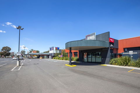 Nightcap At Skyways Hotel - Accommodation Port Macquarie 1