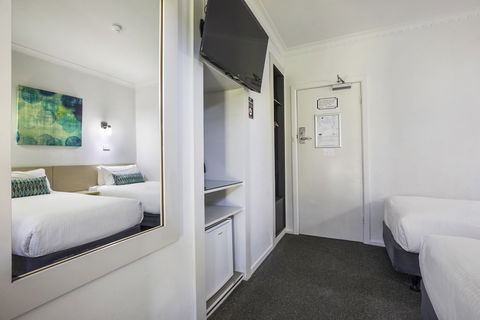 Nightcap At Skyways Hotel - Accommodation Port Macquarie 5