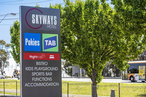 Nightcap At Skyways Hotel - Accommodation Port Macquarie 0
