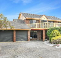 Encounter Bay Family Retreat - Accommodation Port Macquarie