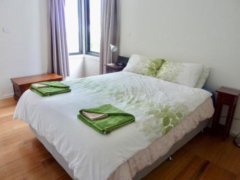 Omaroo House Panoramic Water Views - Accommodation Port Macquarie 4