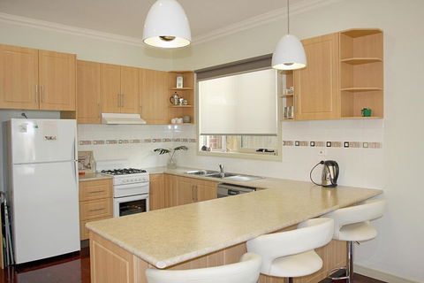 Into Freedom - Accommodation Port Macquarie 5